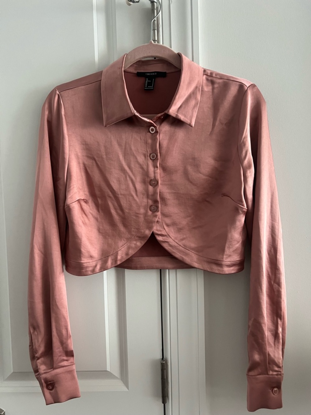 Forever 21 Rose Pink Cropped Button-Down Shirt